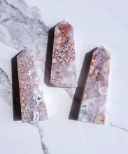 Load image into Gallery viewer, FLOWER AGATE QUARTZ TOWERS