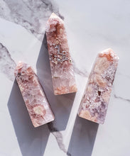 Load image into Gallery viewer, FLOWER AGATE QUARTZ TOWERS